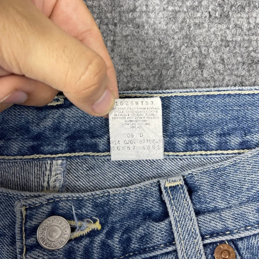 Levi's 557 Relaxed Bootfit Jeans Mens 35x34 Blue Denim Vintage 0207